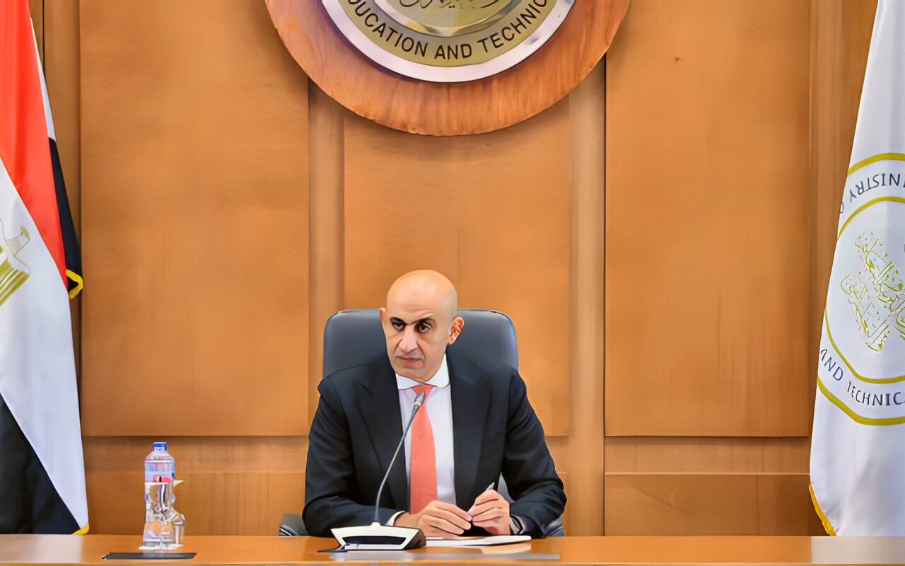 موعد امتحانات الشهادة الإعدادية 2027 الترم الأول .. ماذا قررت التعليم؟