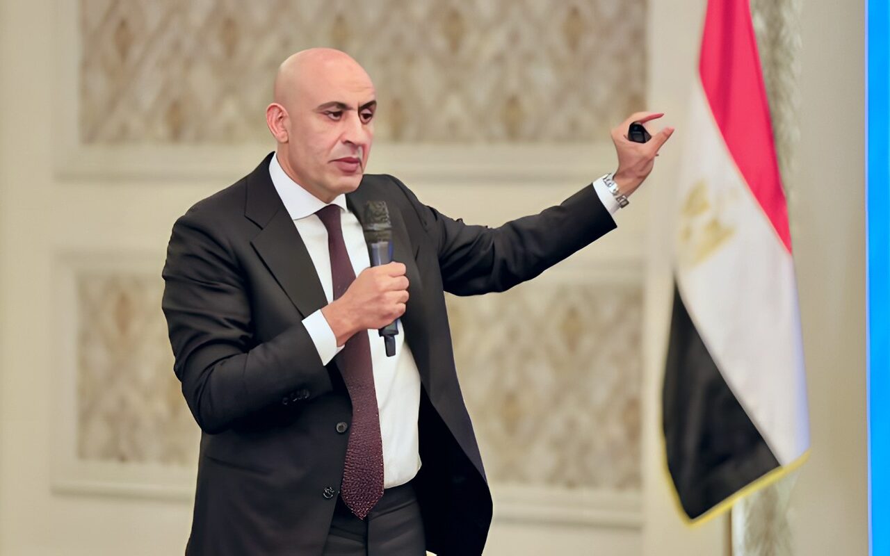 حقيقة تقسيم العام الدراسي بالمدارس لأربعة فصول من العام القادم|التعليم تحسم الجدل