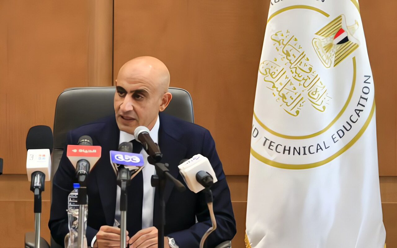 بعد قرار التعاقد مع المعلمين المساعدين..ننشر المؤهلات المطلوبة لكل تخصص للتعاقد بالحصة