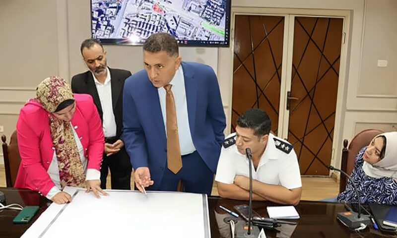 محافظ القليوبية يناقش تطوير محور بهتيم وربطه بمحور العصار