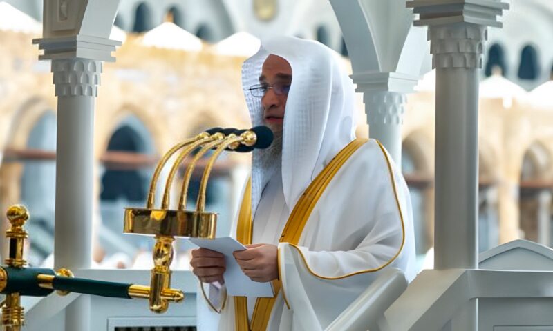 خطيب المسجد الحرام محذراً: أصحاب الفيل عبرة لمن لم يتعظوا بعاقبة الاعتداء على حرمات الله