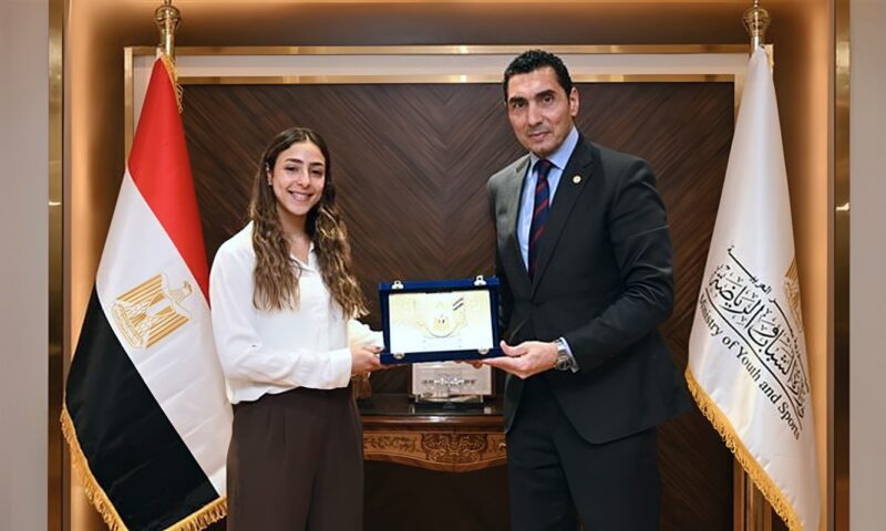 هانيا الحمامي تتأهل لنهائي بطولة مصر الدولية للإسكواش