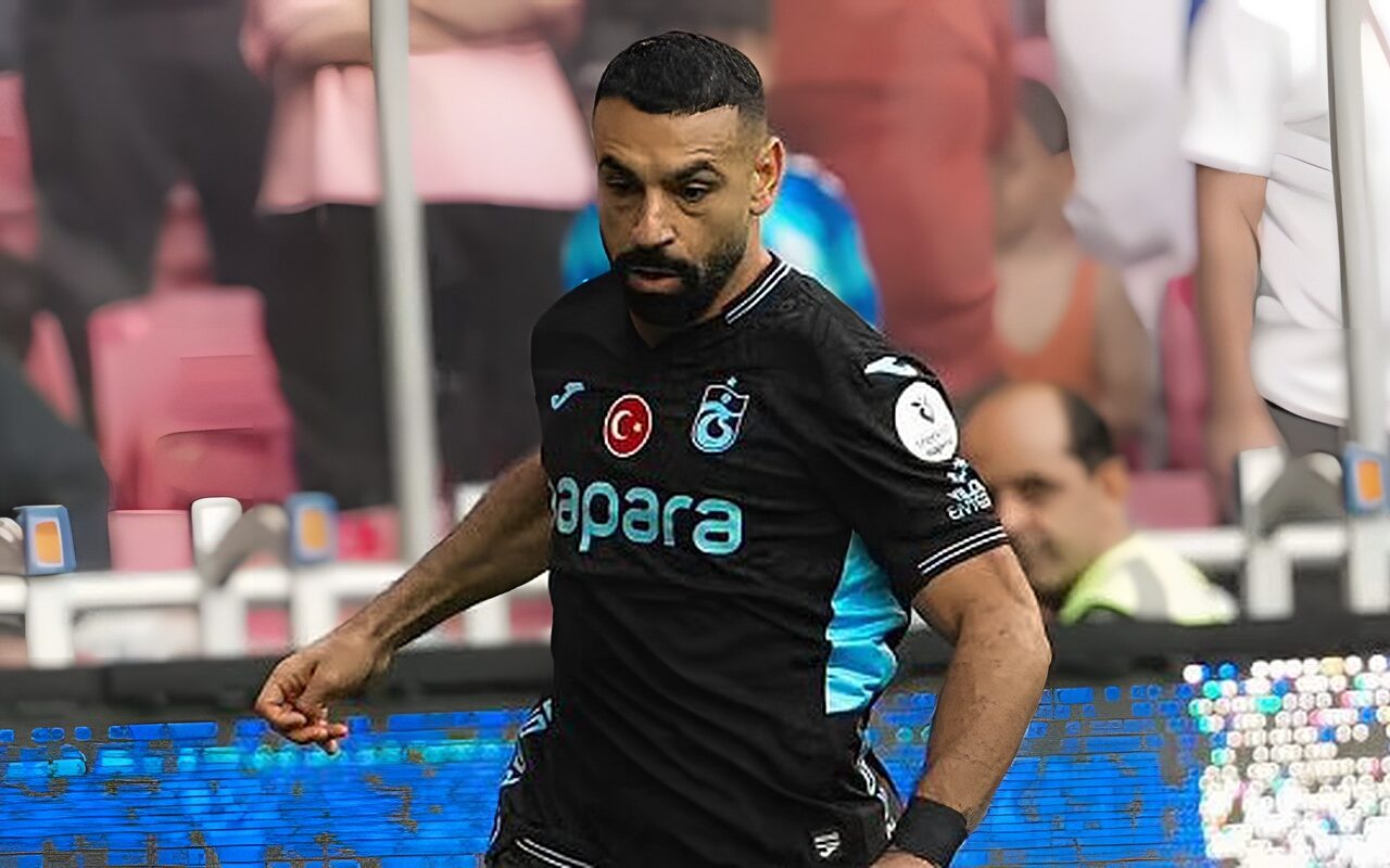 محمد صلاح يكتب التاريخ في الدوري التركي.. 10 مساهمات تهديفية خلال أول 7 مباريات مع طرابزون سبور