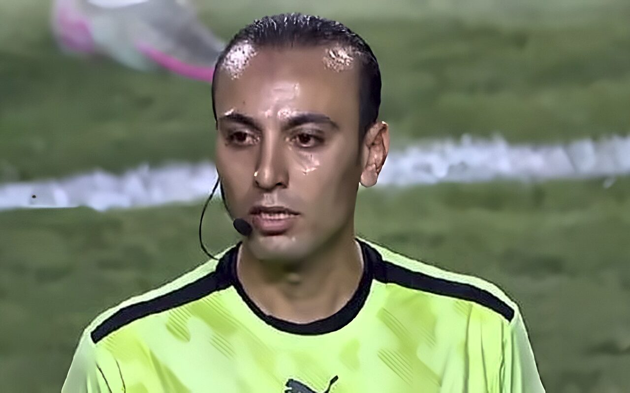 محمد الغازي حكمًا لمباراة القناة والمصري في الجولة السادسة بالدوري المصري