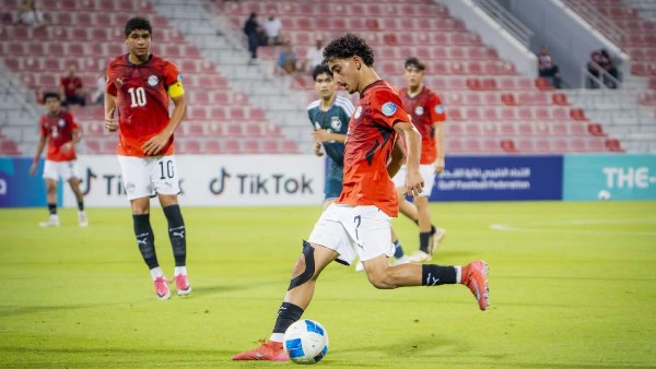إعلامي: المداورة بـ 8 تغييرات في الأهلي كتير جدًا .. ومروان عطية محتاج يريح