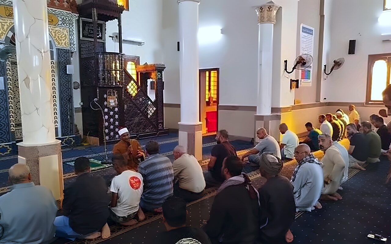 أوقاف البحر الأحمر تكثف الندوات العلمية بالمساجد لنشر الفكر الوسطي وتصحيح المفاهيم