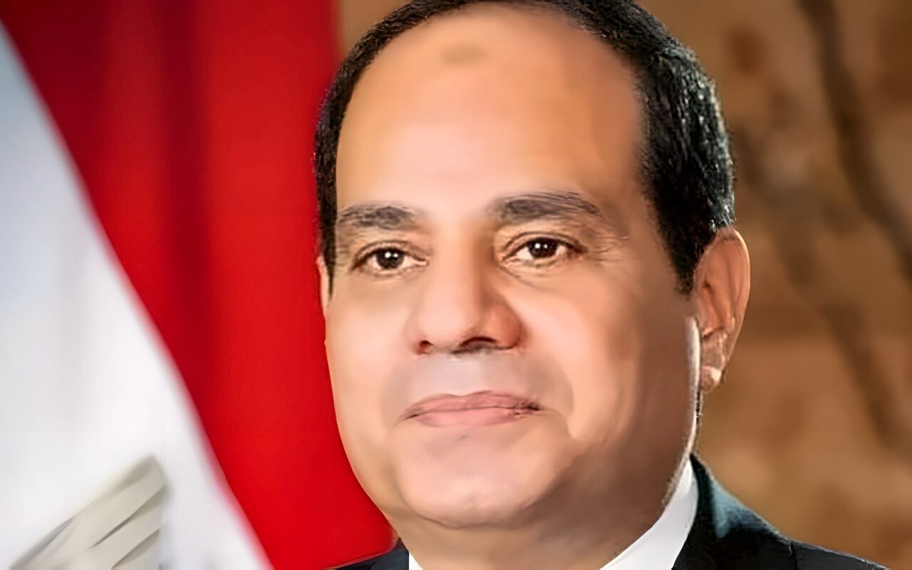 محافظ قنا يهنئ الرئيس السيسي بالذكرى الـ53 لانتصارات أكتوبر