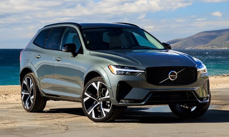 فولفو XC60 2026 هايبرد تنطلق بقوة 310 حصانًا