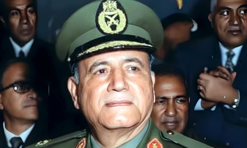 المشير أحمد إسماعيل.. الرجل الذي قاد جيش مصر في حرب أكتوبر| بروفايل