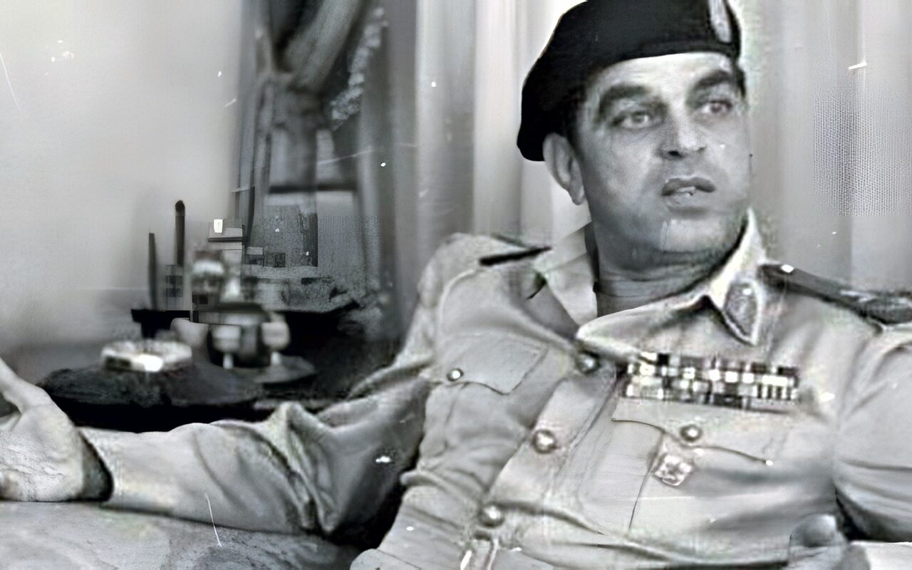المشير أحمد بدوي.. قائد الثغرة وبطل معارك الجيش الثالث