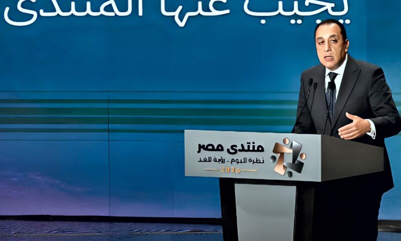 مدبولي: 200 مليار جنيه تكلفة تطوير شبكات الكهرباء اللازمة للوصول إلى 45% طاقة متجددة في 2028