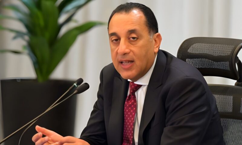 رئيس الوزراء: توطين الصناعة ركيزة أساسية لضمان استدامة مشروعات البنية التحتية
