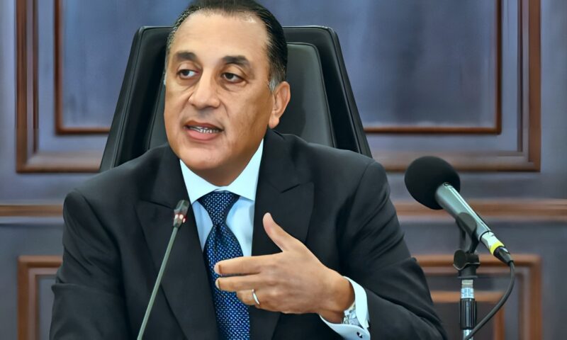 مدبولي يترأس اجتماع الحكومة الأسبوعي بالعاصمة الجديدة لمناقشة الملفات الخدمية والاستثمارية