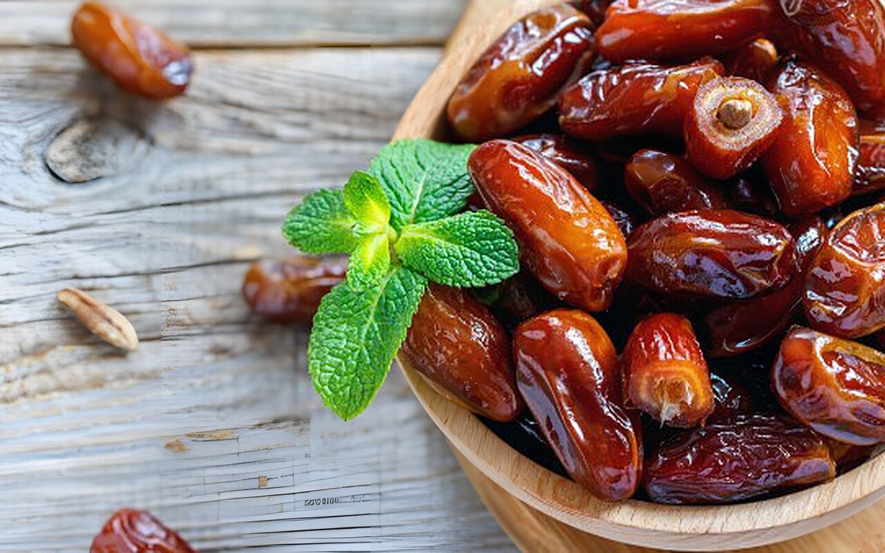 فوائد مذهلة لصحة القلب والهضم والطاقة.. ماذا يحدث لجسمك عند تناول التمر؟