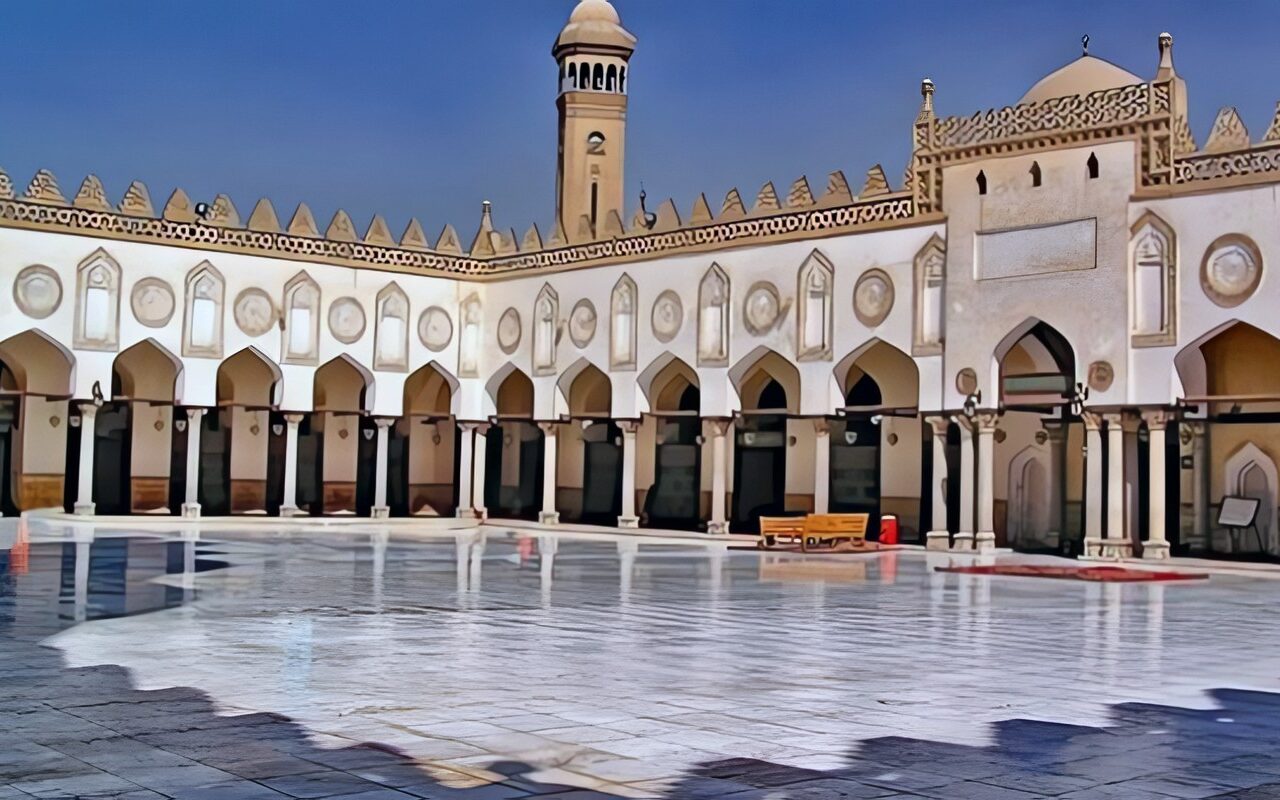 الجامع الأزهر يحتفي بالفائزين بمسابقة القارئ الفقيه ويكرّم المتميزين في القرآن