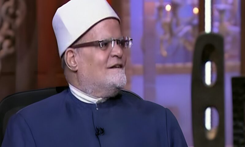 هل تصح شهادة الغرباء في عقد الزواج العرفي؟.. عطية لاشين يوضح