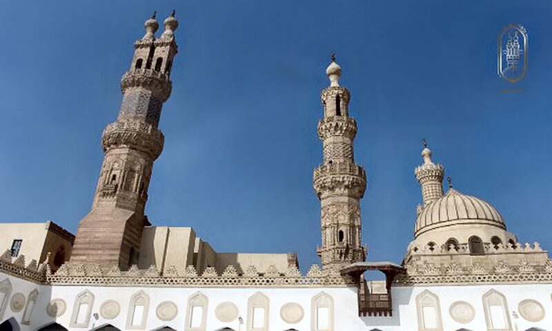ملتقى الأزهر للقضايا المعاصرة يناقش منهج القرآن في ترسيخ الوعي الفكري عبر إذاعة القرآن الكريم
