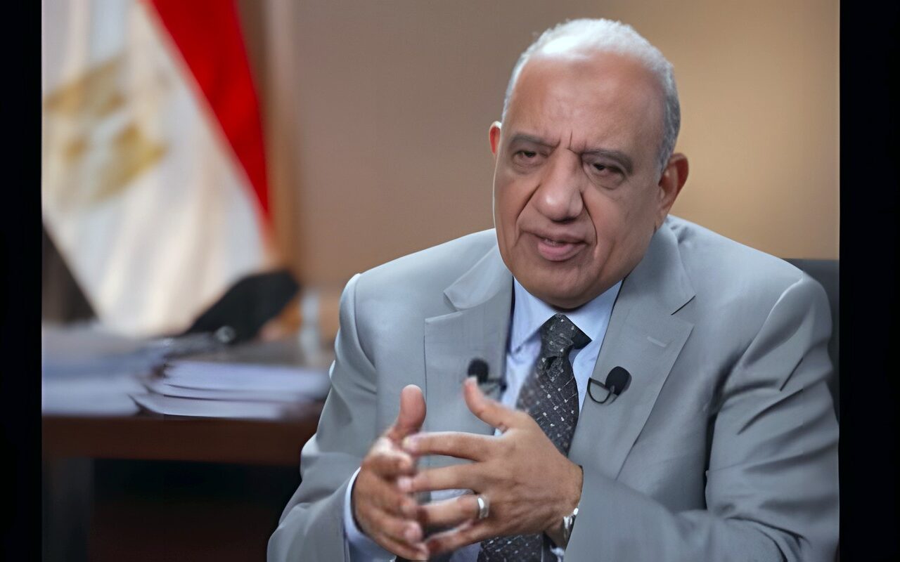 وزير الكهرباء يكشف تحديات التوسع في مشروعات الذكاء الاصطناعي واحتياجات الوزارات والمشروعات حتى 2030
