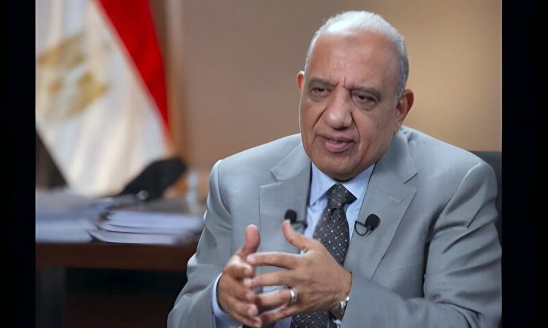 وزير الكهرباء يكشف تحديات التوسع في مشروعات الذكاء الاصطناعي واحتياجات الوزارات والمشروعات حتى 2030