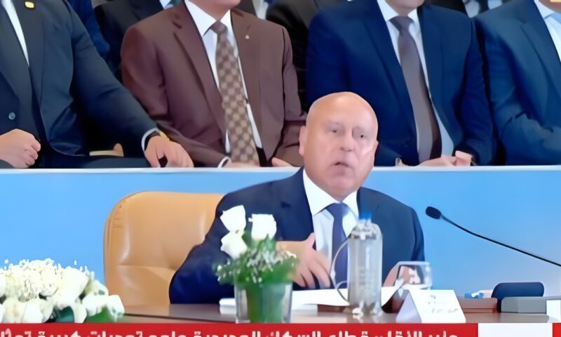 كامل الوزير: الدولة تنظر إلى مشروعات النقل باعتبارها محاور رئيسية للتنمية الاقتصادية