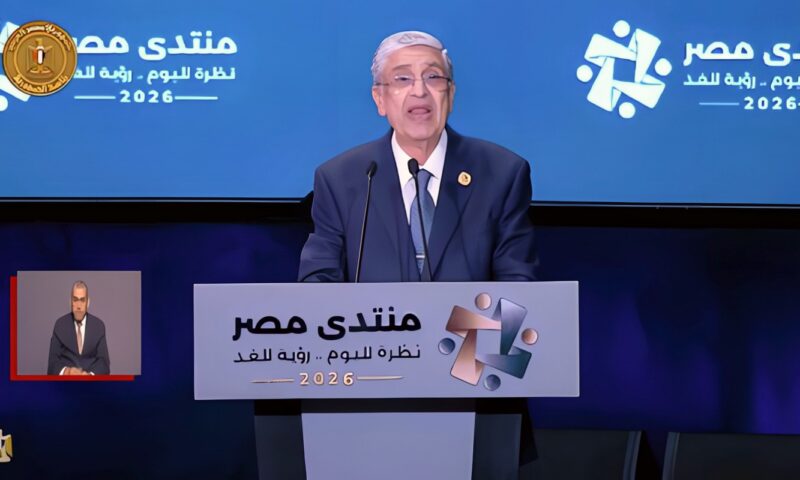 وزير الكهرباء السابق يستعرض إنجازات قطاع الطاقة خلال مرحلة دقيقة وفترة قياسية