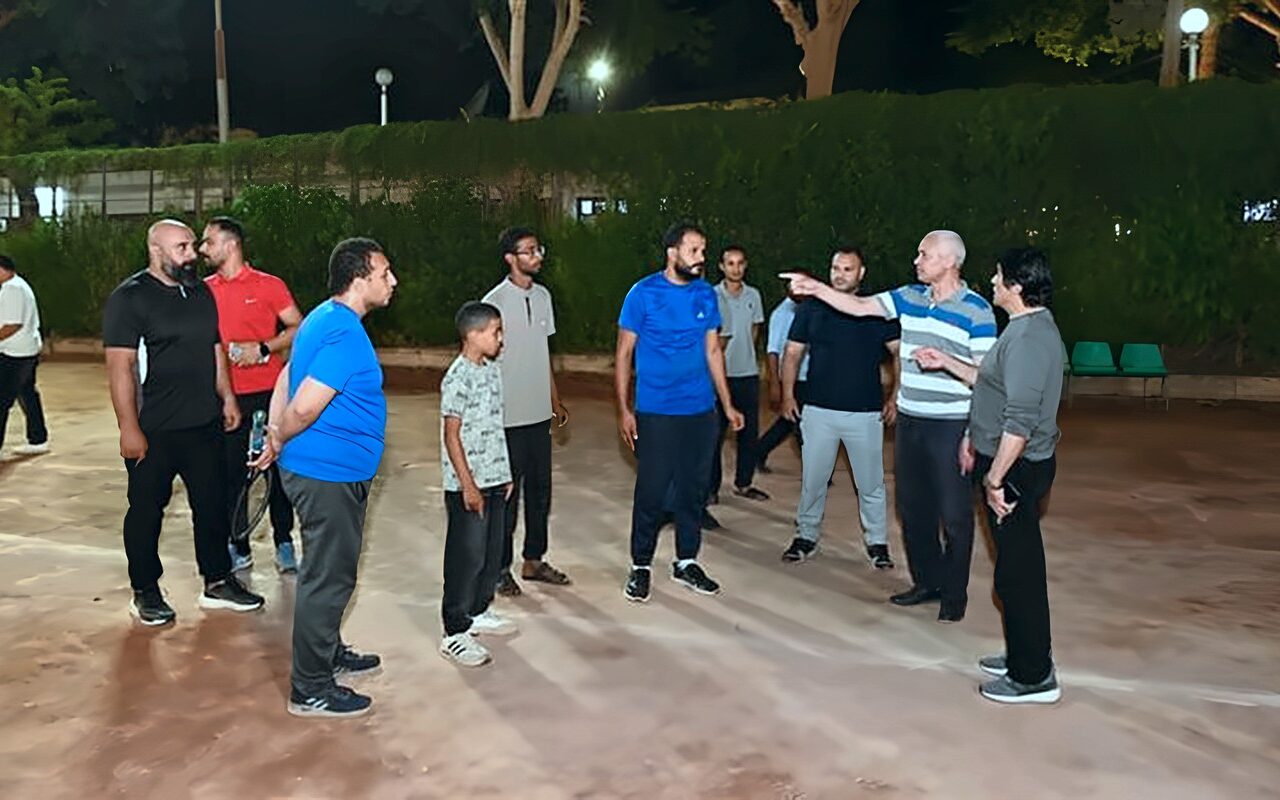 رئيس جامعة أسيوط يتابع جاهزية المنشآت الرياضية بالقرية الأولمبية