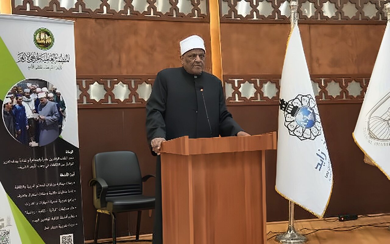 عباس شومان: أفريقيا تحظى باهتمام خاص .. والوافدون سفراء لمصر والأزهر.. صور
