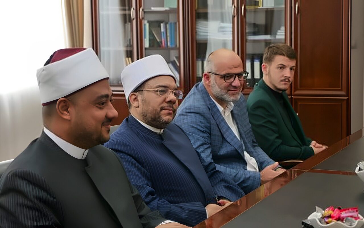 أمين عام «الأعلى للشئون الإسلامية» يشارك في المنتدى الدولي للحوار بين الأديان بداغستان