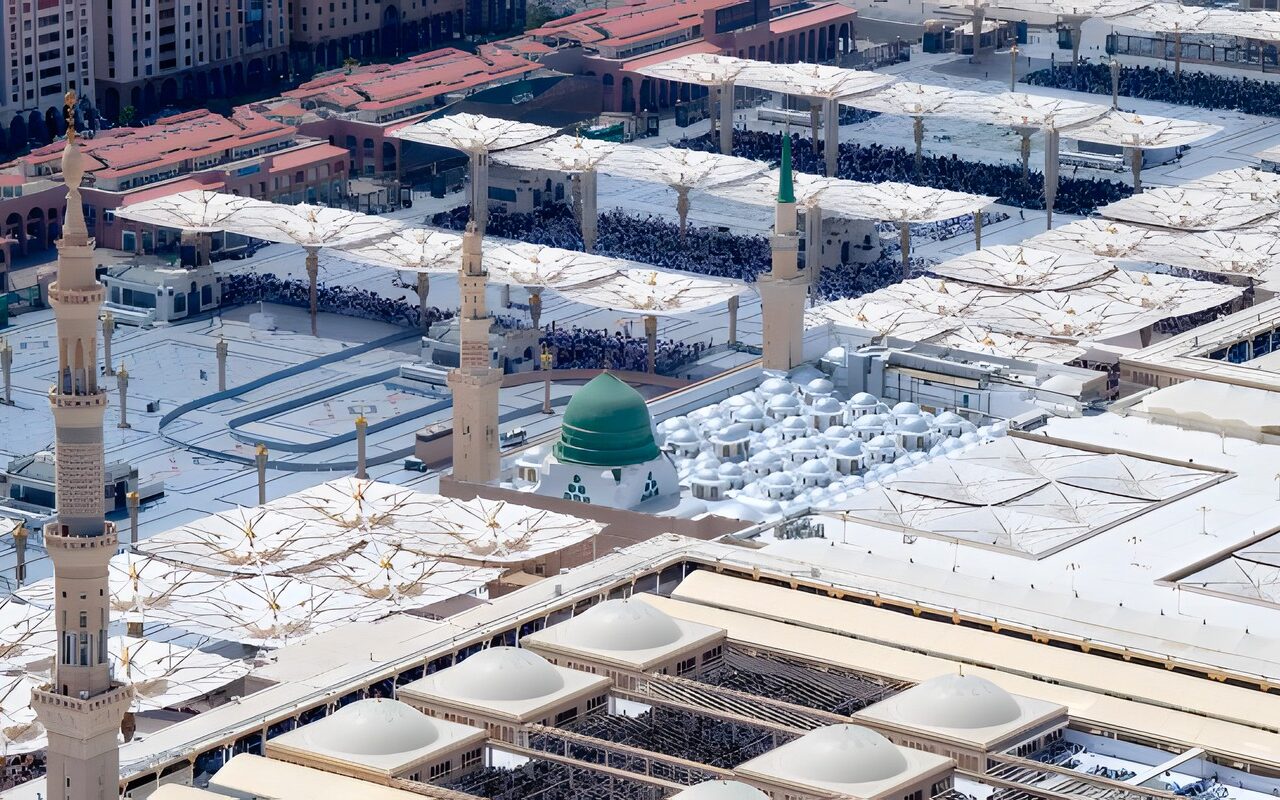 خطيب المسجد النبوي: ترويع الآمنين من أعظم الجرائم المستنكرة في الشريعة الإسلامية
