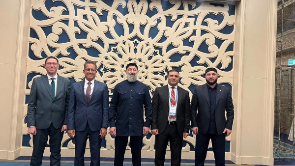وفد جامعة الأزهر يزور جامعة «كازان» في تتارستان لبحث التعاون العلمي المشترك.. صور
