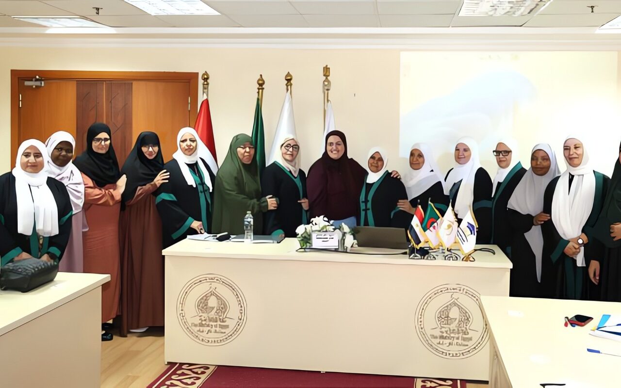 دورة «مهارات الوعظ الديني للواعظات» تواصل فعالياتها بمحاضرات حول فلسفة العمران في الإسلام.. صور