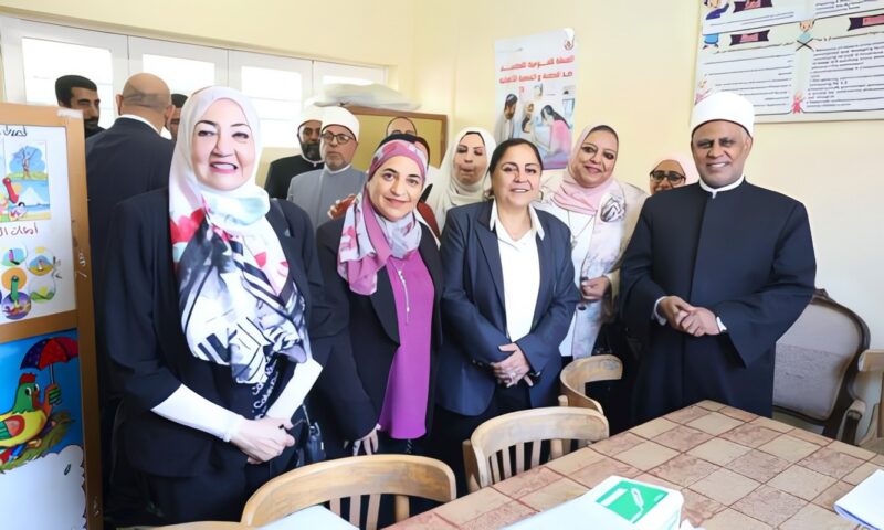 رئيس قطاع المعاهد الأزهرية ونائب محافظ القاهرة يشهدان انطلاق الحملة القومية للتطعيم