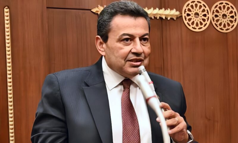وكيل تضامن الشيوخ يطالب بمساواة الحد الأدنى للمعاشات بالحد الأدنى للأجور