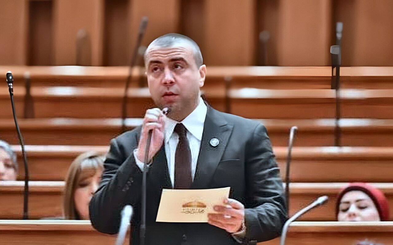 بالتزكية والإجماع.. أحمد بهاء شلبي رئيسًا للجنة الصناعة بمجلس النواب