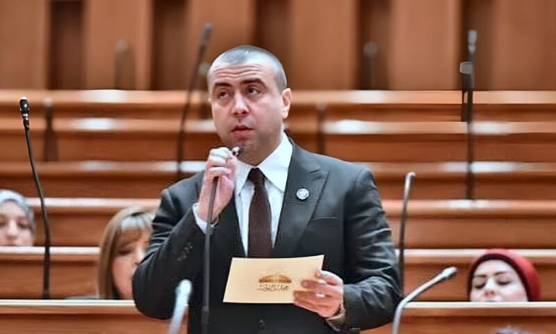 بالتزكية والإجماع.. أحمد بهاء شلبي رئيسًا للجنة الصناعة بمجلس النواب