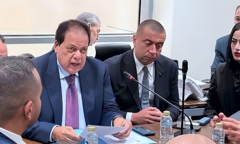 أبو العينين: الفترة المقبلة صعبة في مجالات التنافس الصناعي.. ومنظومة الصناعة تحتاج إلى التطوير