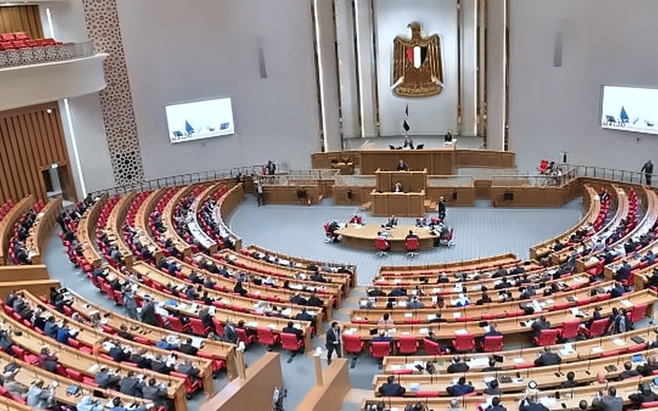 4 مرات في تاريخ الحياة النيابية.. حالات اعترض فيها رئيس الجمهورية على القوانين أمام البرلمان.. من العدالة الضريبية إلى جامعة كيان