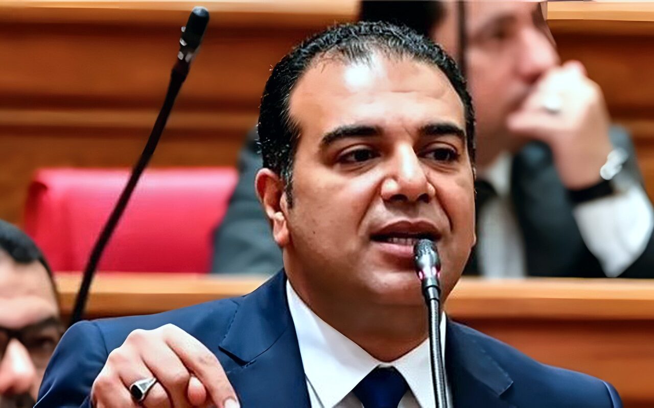 «العدادات الكودية» تشعل البرلمان.. استجواب لوزير الكهرباء بشأن الرسوم والدعم التمويني