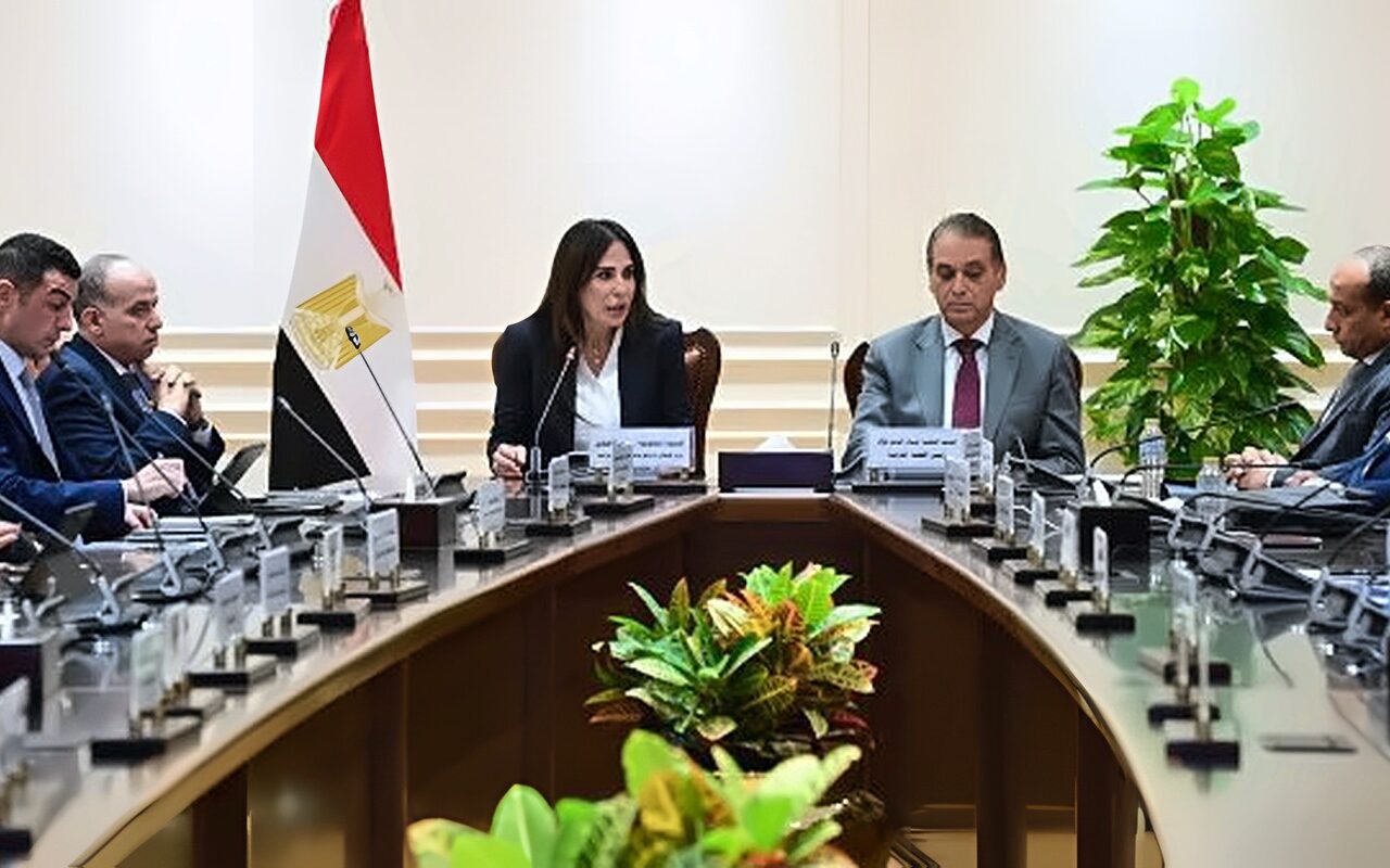 محلية النواب تستمع لرؤية وزيرة الإسكان بشأن تنظيم إدارة المجتمعات العمرانية الجديدة