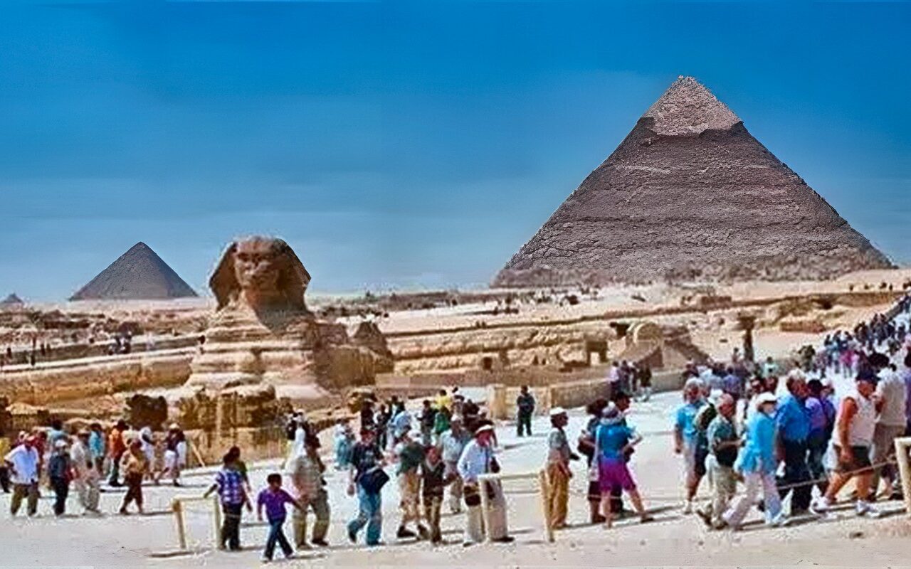 برلمانية: تمكين المرأة والشباب بوابة جديدة لزيادة عوائد السياحة المصرية
