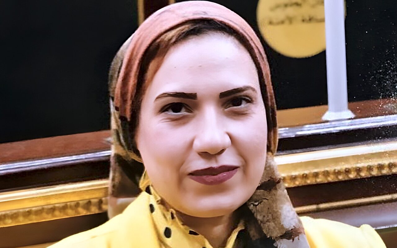 غادرت المستشفى.. نجاة النائبة سكينة سلامة وابنتها من حادث سيارة