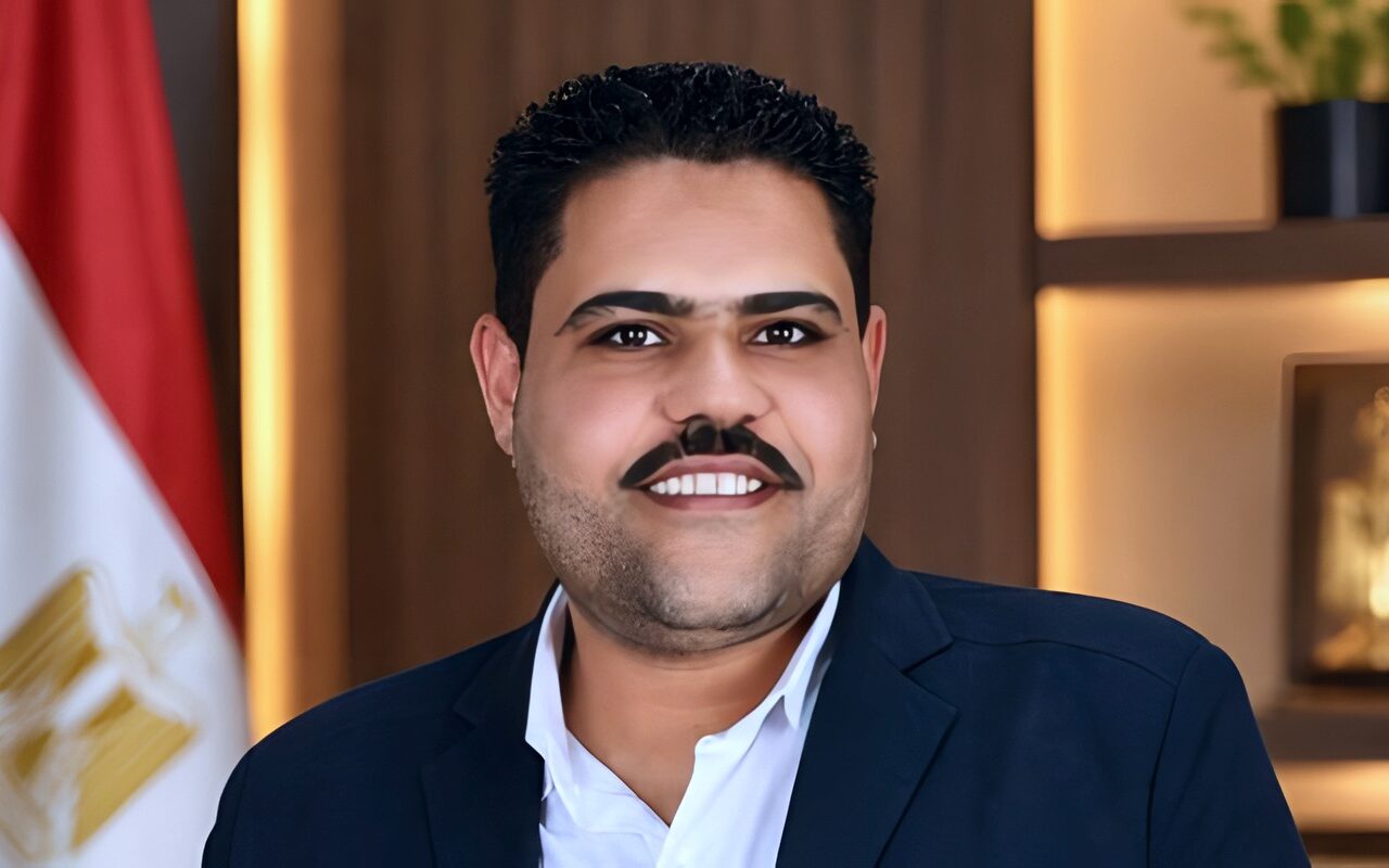 عضو بالجبهة الوطنية: الارتقاء بالتعليم يبدأ من تطوير المناهج وتحسين أوضاع المعلمين وتأهيلهم