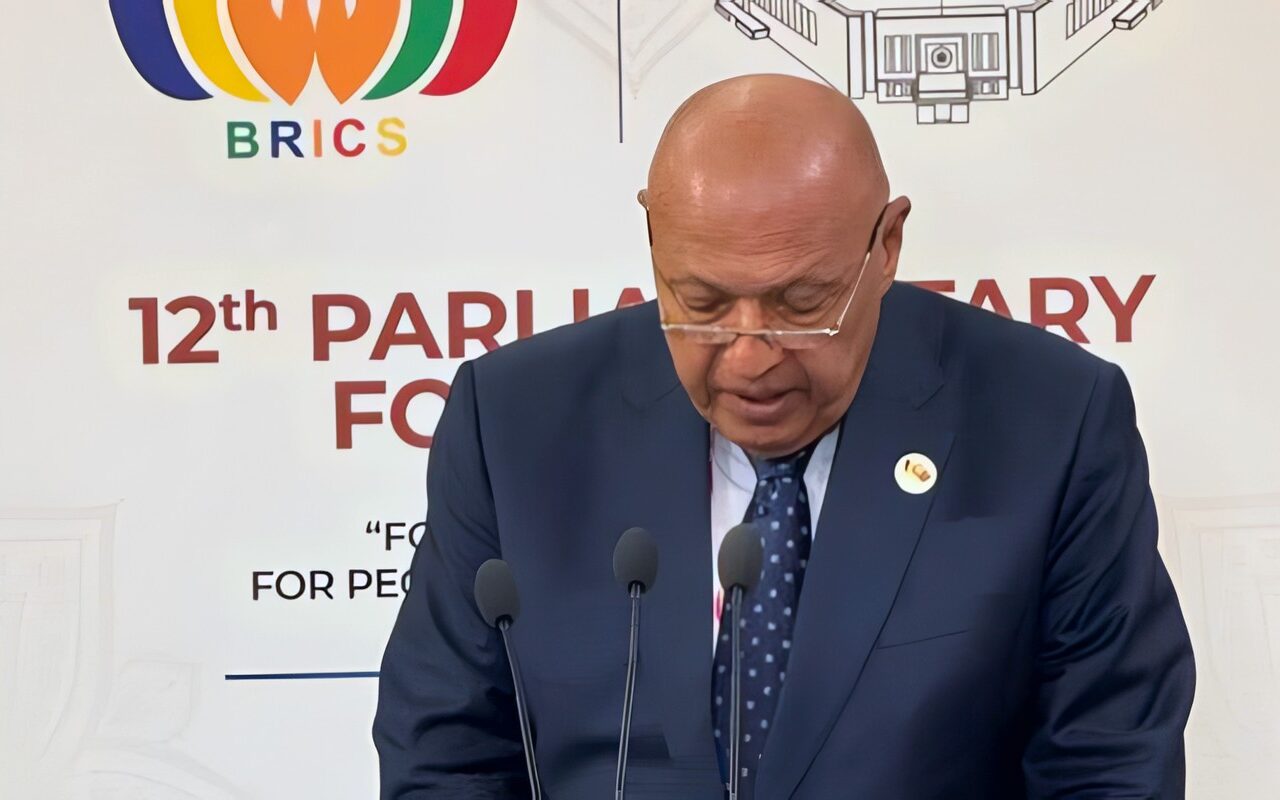 سامح شكري يقود تحركًا برلمانيًا مصريًا في منتدى البريكس بالهند