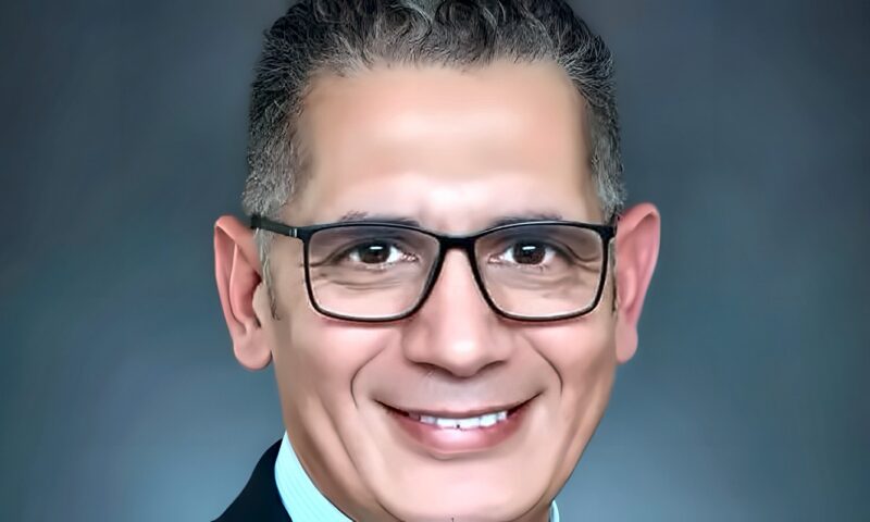 متخصص في تكنولوجيا النانو، تعرف على الدكتور تامر عبد الله عميد كلية العلوم جامعة عين شمس الجديد