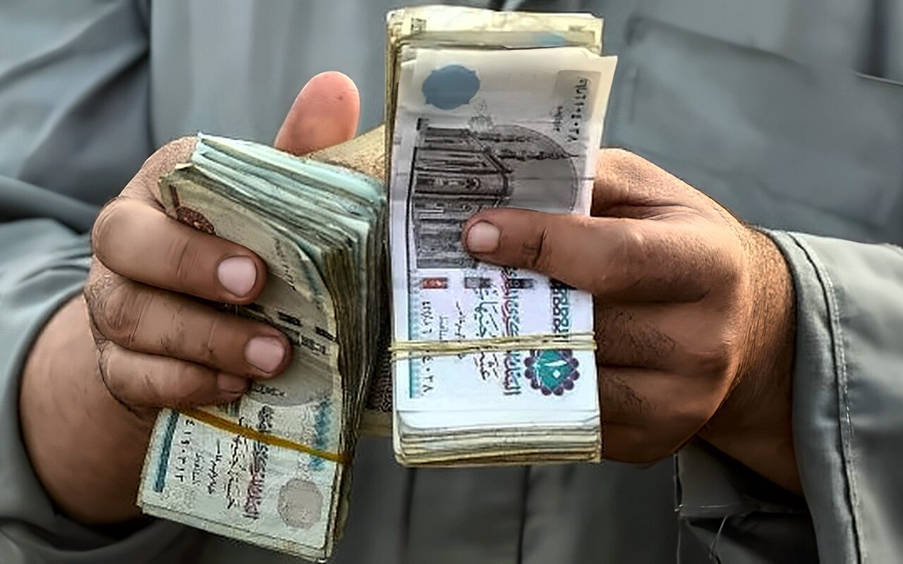 شهادات الاستثمار حلال أم حرام؟.. أمين الفتوى يجيب