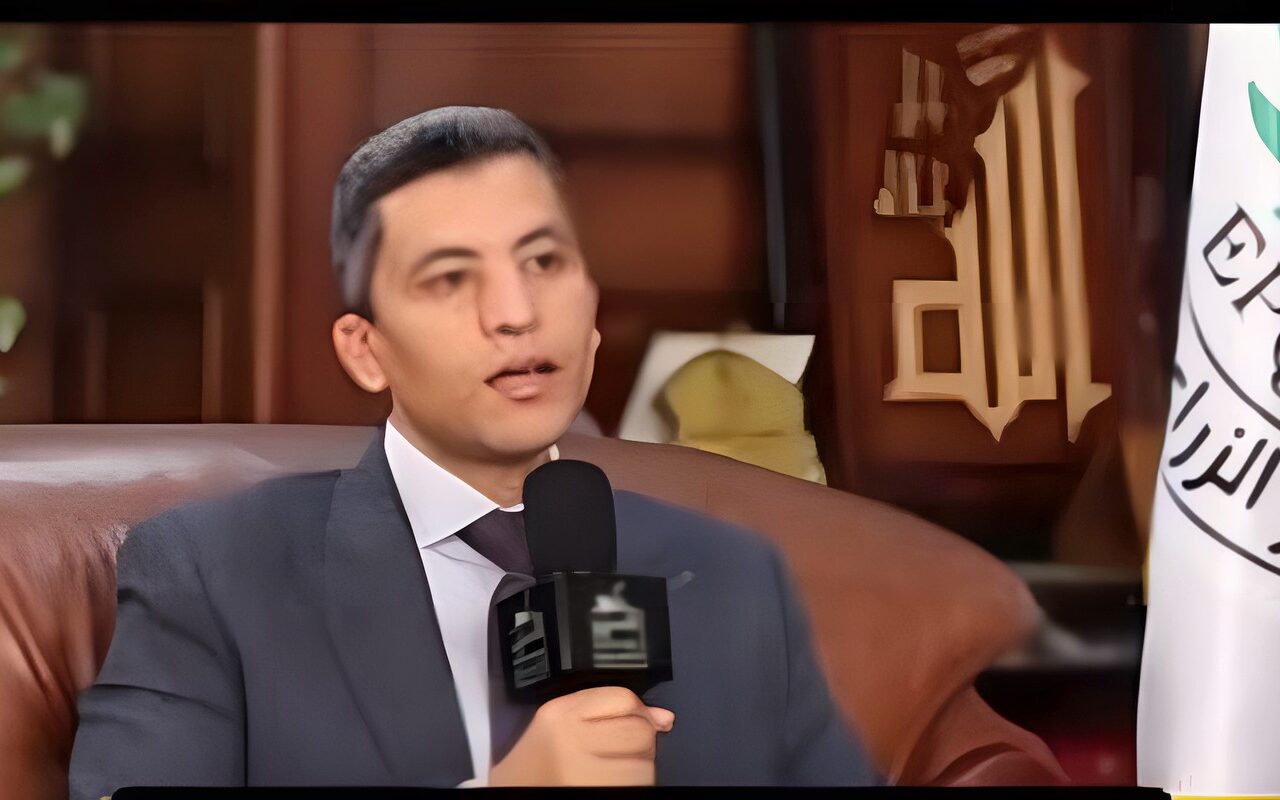 الحرب تهدد تجارة الغذاء عالميًا.. رئيس الحجر الزراعي يكشف تحركات مصر لتأمين السلع الاستراتيجية