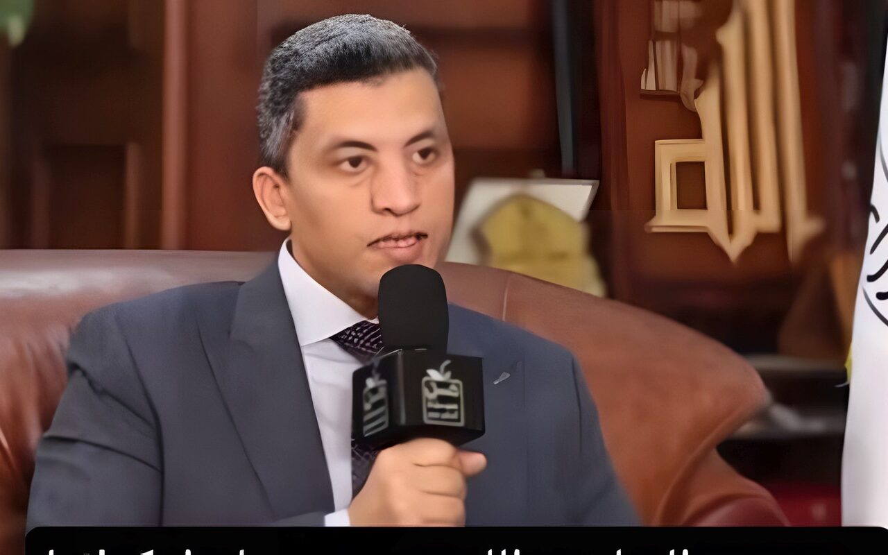 مصر تفتح أبواب الاستيراد من مناشئ جديدة.. تحرك استراتيجي لمواجهة أزمات القمح والذرة وفول الصويا