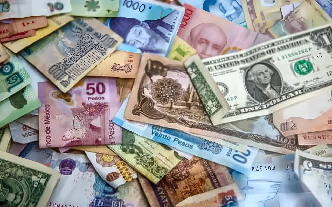 أعرف الدولار بكام.. أسعار صرف العملات اليوم السبت 3 أكتوبر