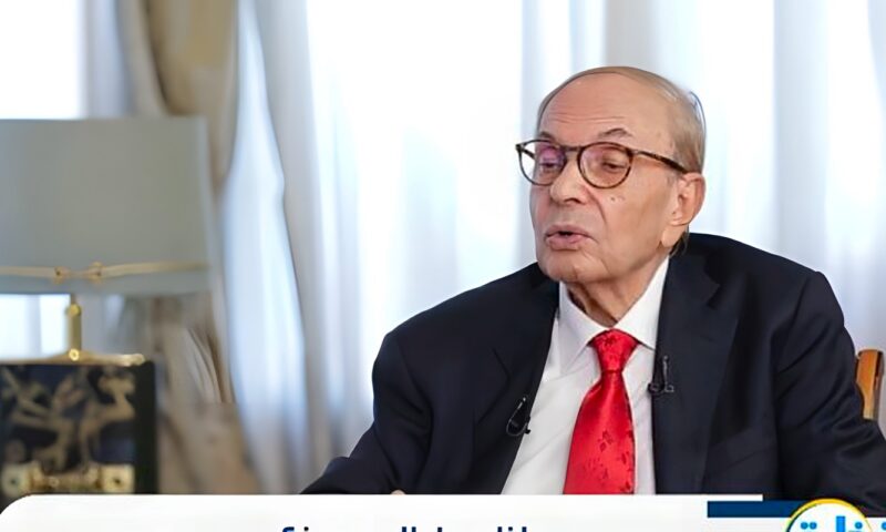 استشاري طب نفسي يحذر من تقليد الجرائم عبر الإنترنت