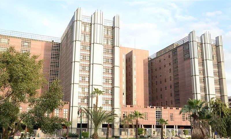 جامعة القاهرة تستهدف رفع كفاءة مستشفى قصر العيني الفرنساوي باستثمارات 160 مليون جنيه